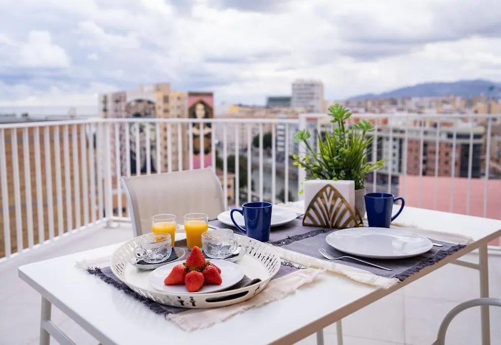 Sea Views Penthouse City Center 말라가